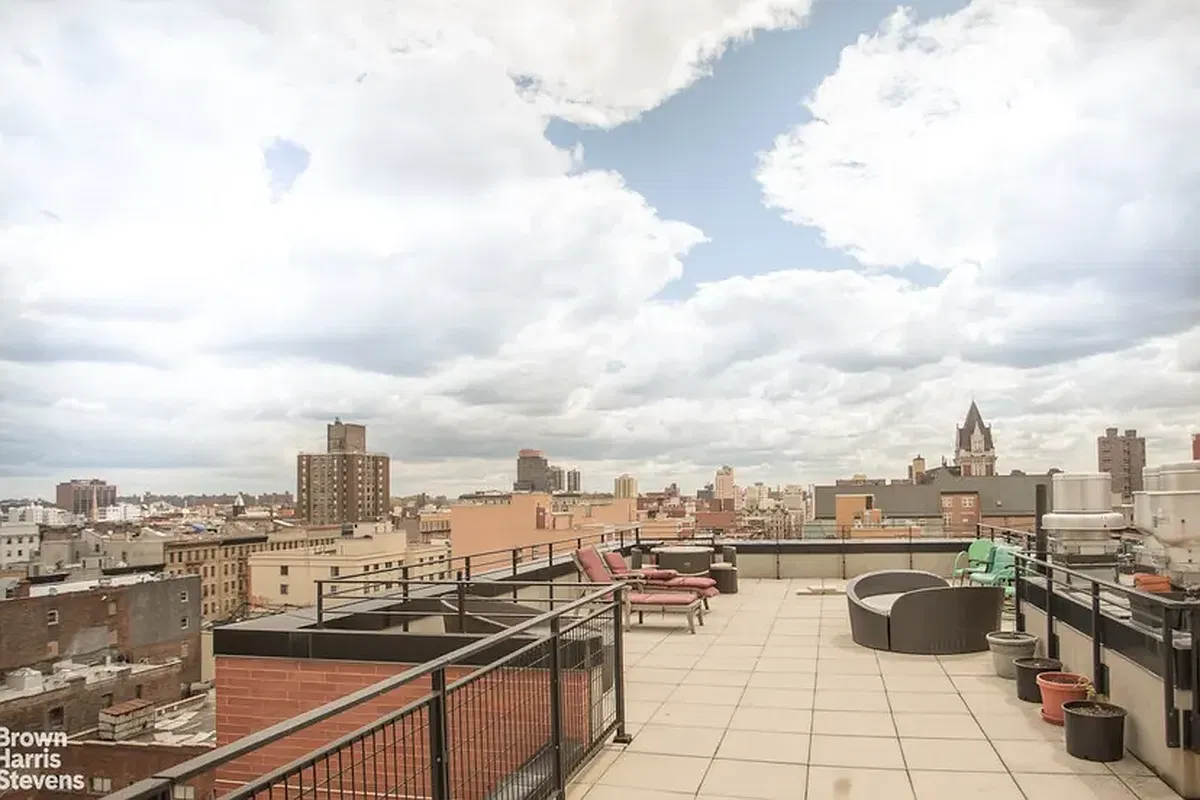 Harlem Horizon building